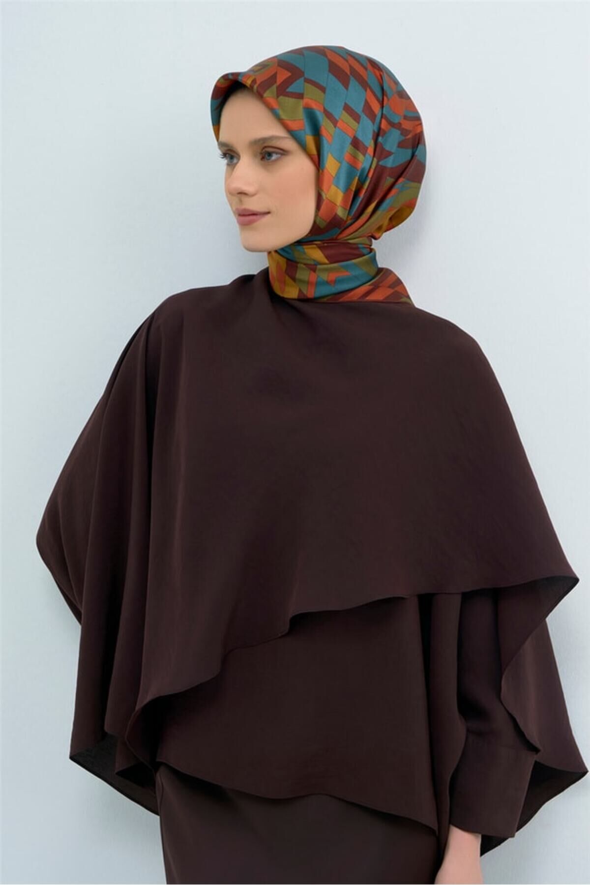 Saf İpek Sura Eşarp 9507D 82