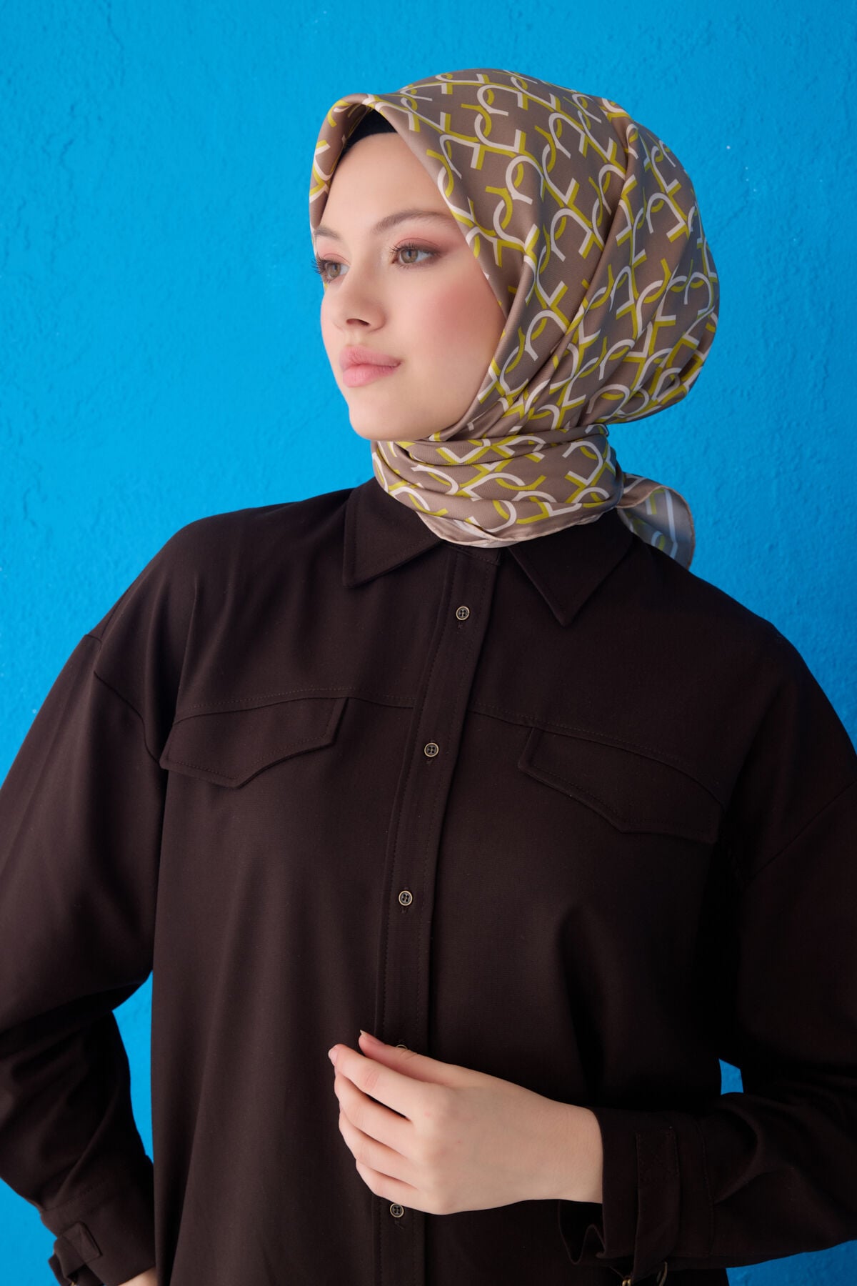 Saf İpek Eşarp 4102D (Twill İpek) 90 x 90 Yeşil Yeşil