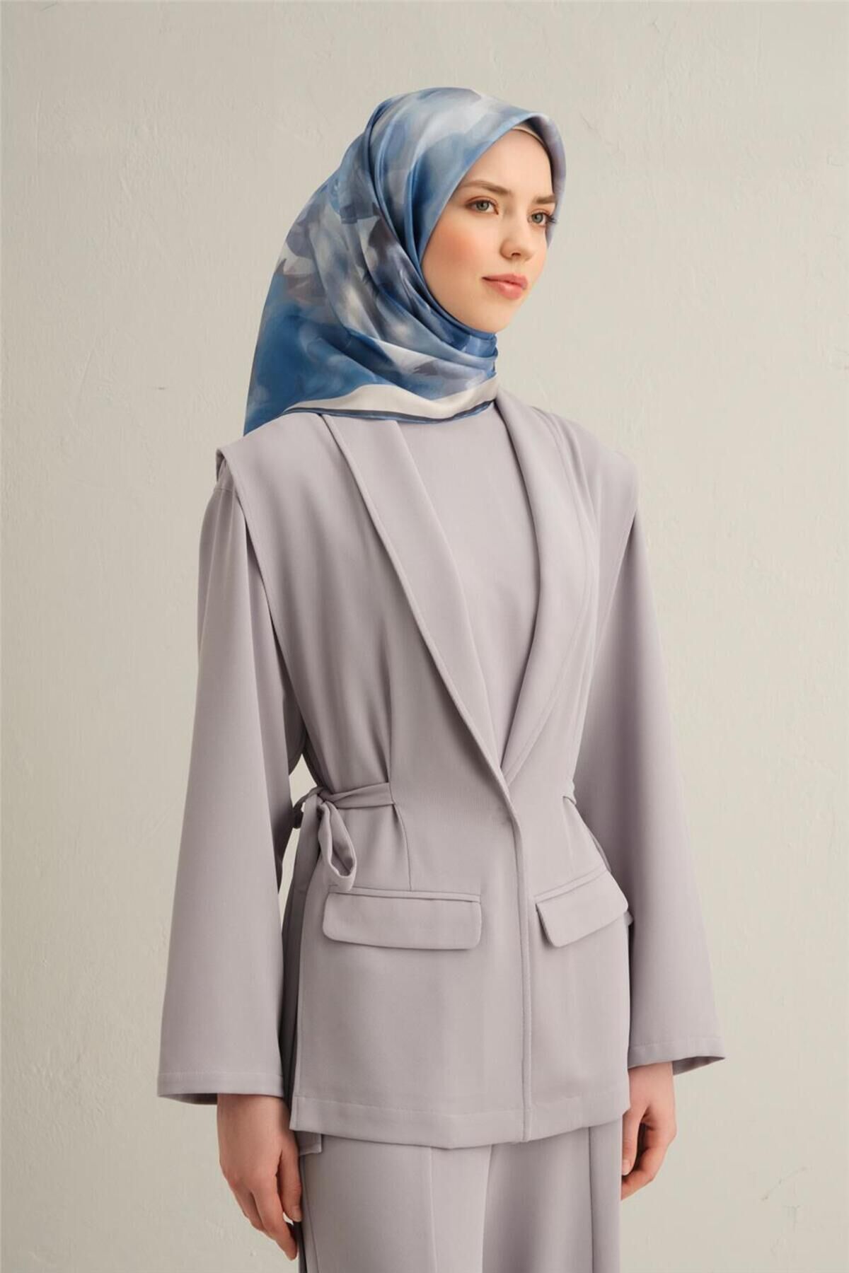Çiçek Desenli Saf İpek Sura Eşarp 9310D 38 Mavi̇ - 90X90