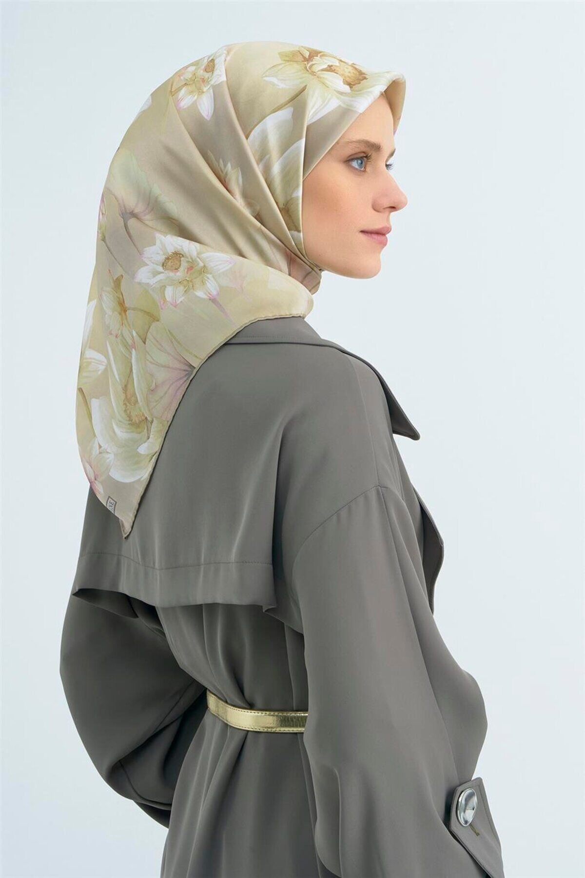 Saf İpek Sura Eşarp 9505D 52 52