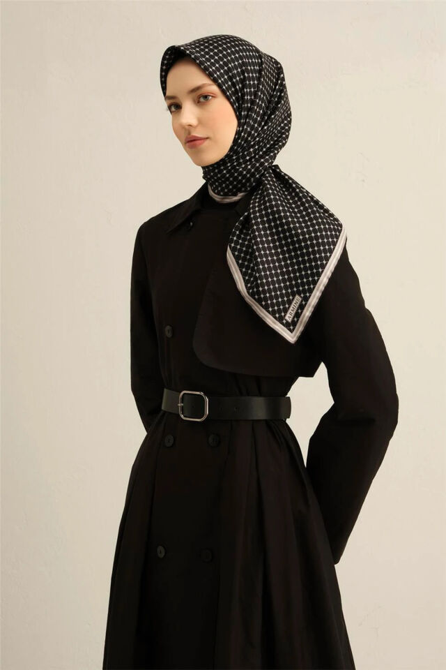 2025  İLKBAHAR - YAZ - DJ SAF İPEK EŞARP  ( SURA)-9345D01 Siyah - Beyaz 10 - 90x90 - 90 x 90
