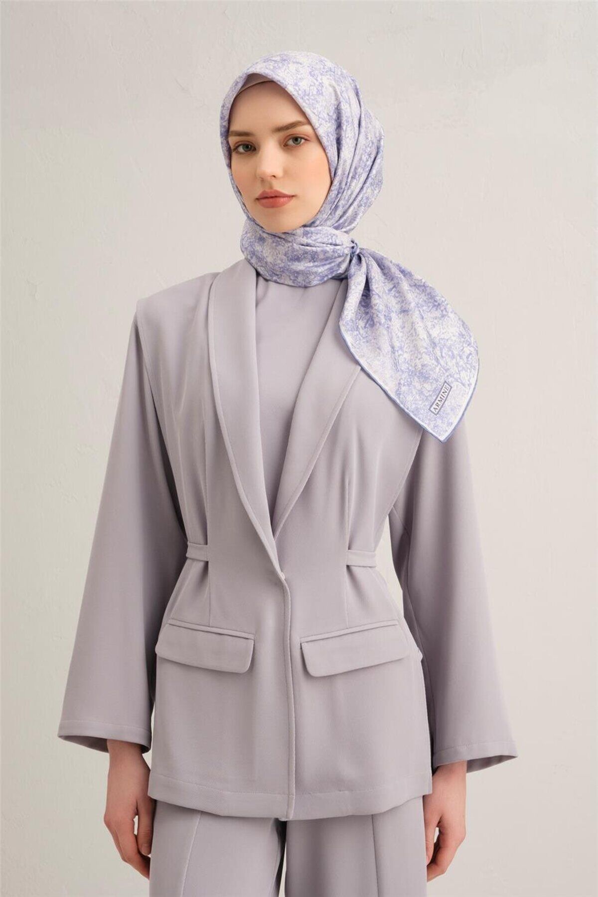 Soyut Desenli Saf İpek Twill Eşarp 9311D 06