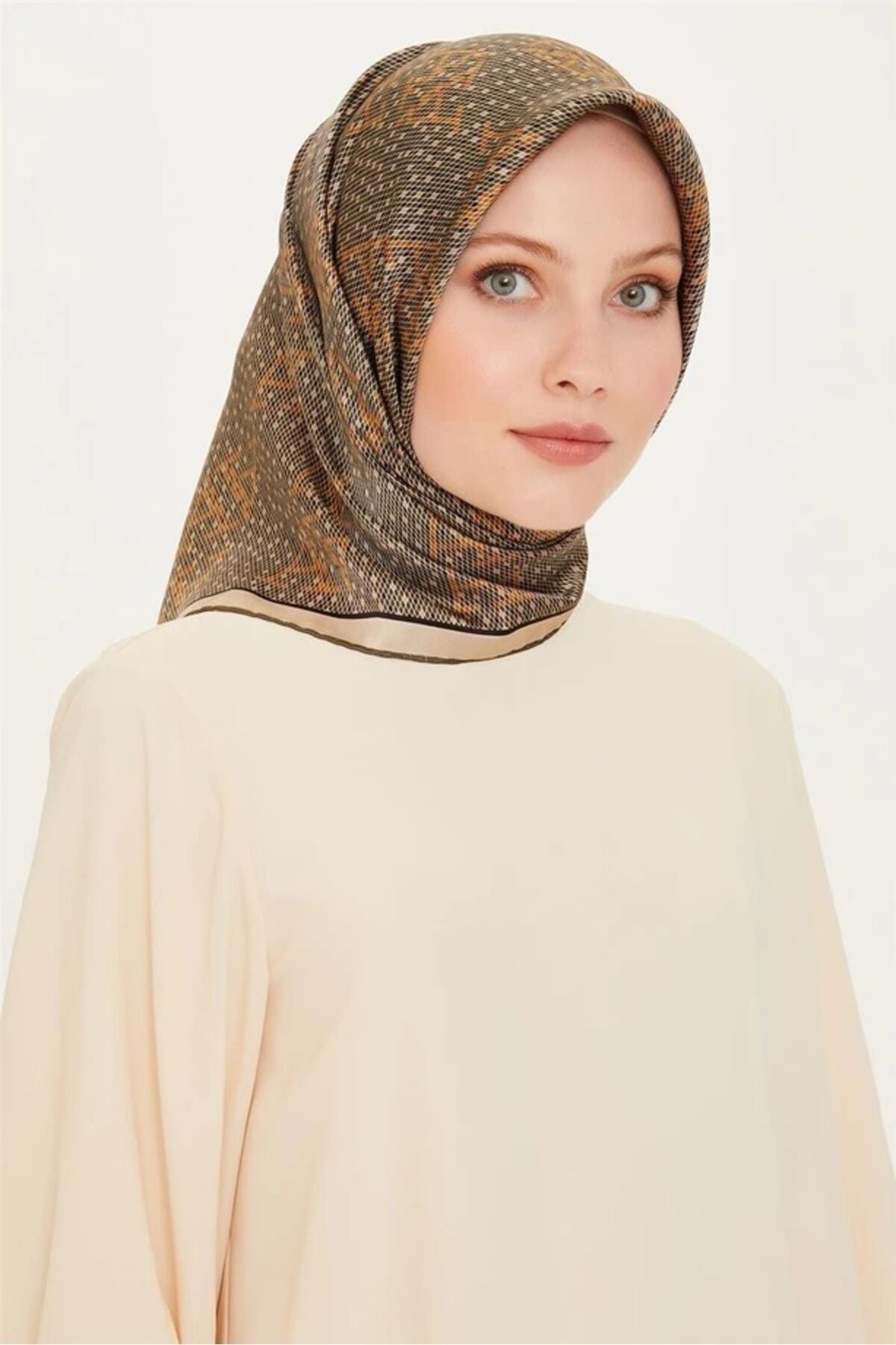 32 Twill İpek Eşarp 9228D 32 - 90X90