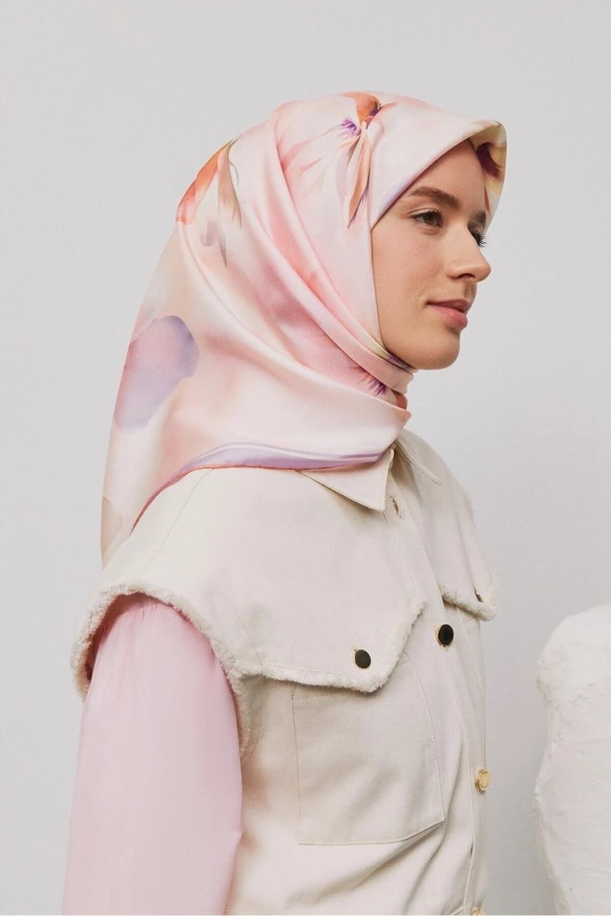 54 Armine Sura İpek Eşarp 9305D 54 - 90X90