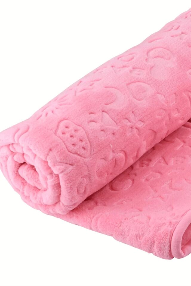 Pembe Kabartmalı Battaniye 90×110 Cm Not:( Mevsimlik Incedir) Peluş Kumaştır