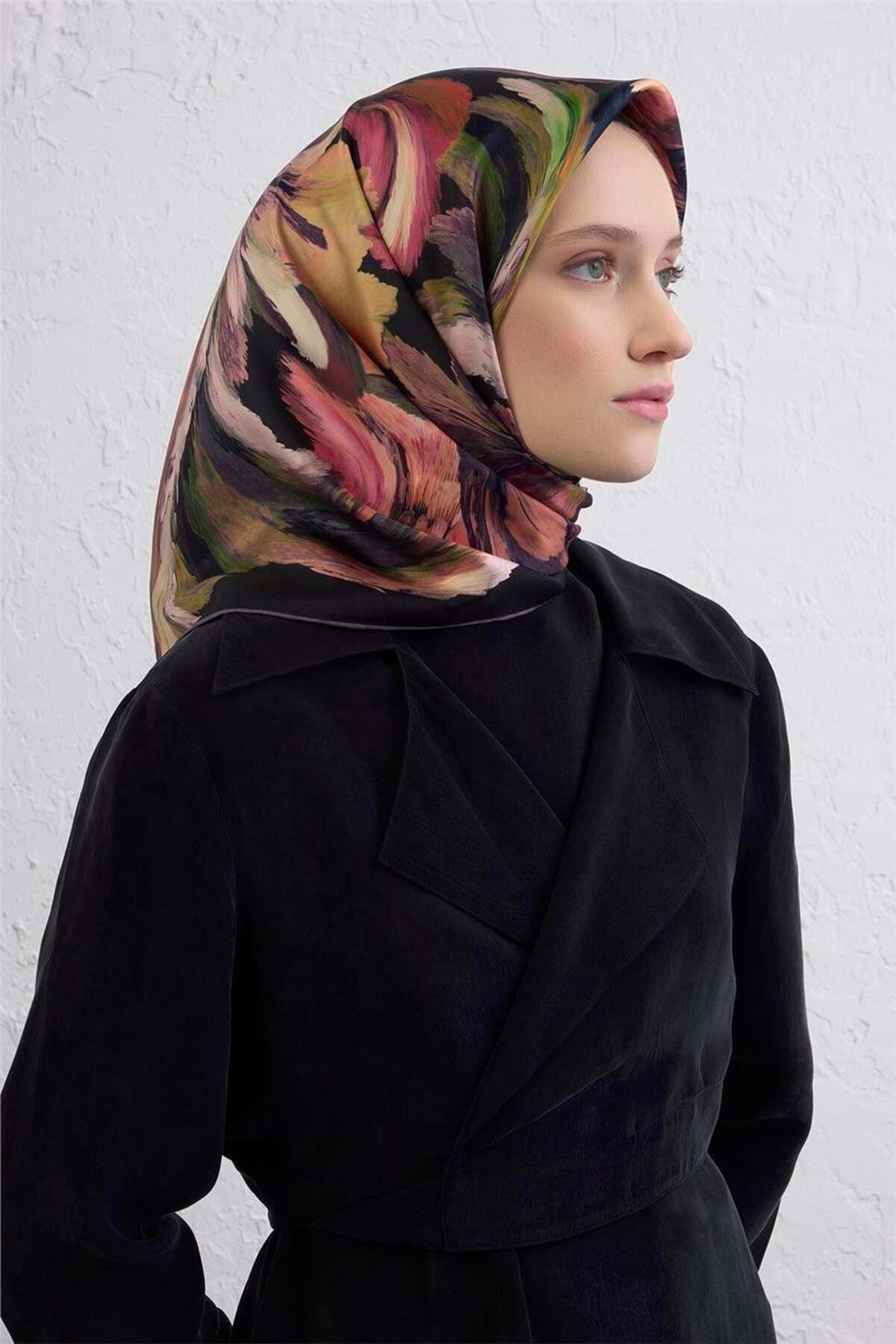 Soyut Desenli Saf İpek Twill Eşarp 9423D 36