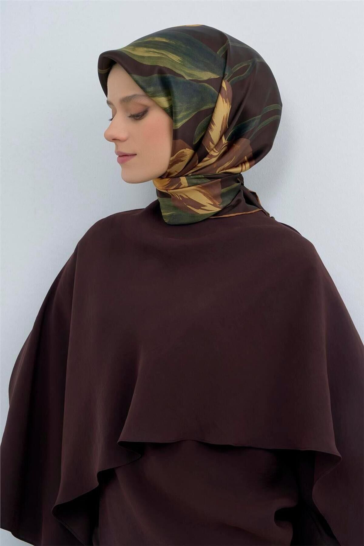 Saf İpek Sura Eşarp 9506D 07