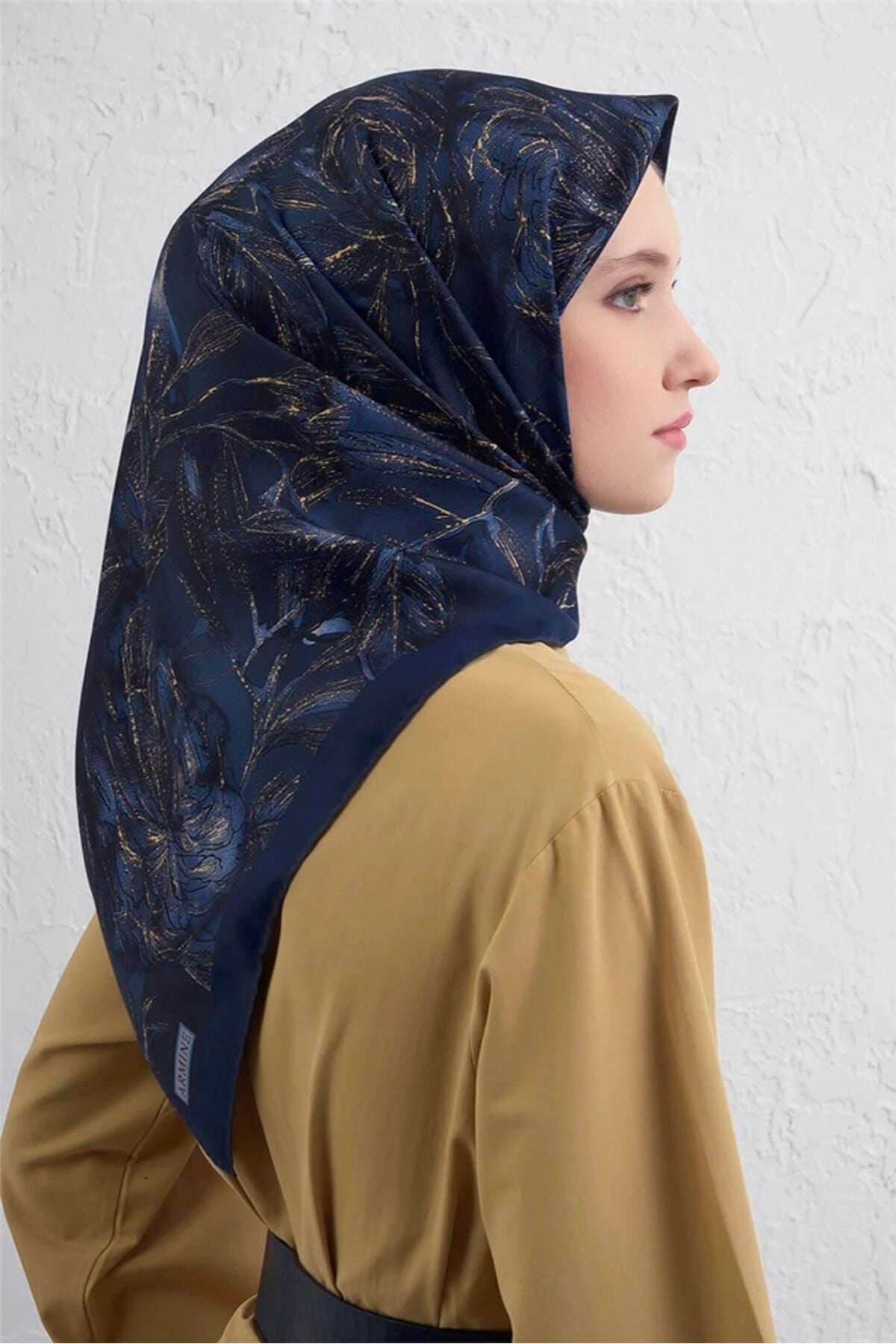 Saf İpek Sura Eşarp 9409D01 Lacivert - 81