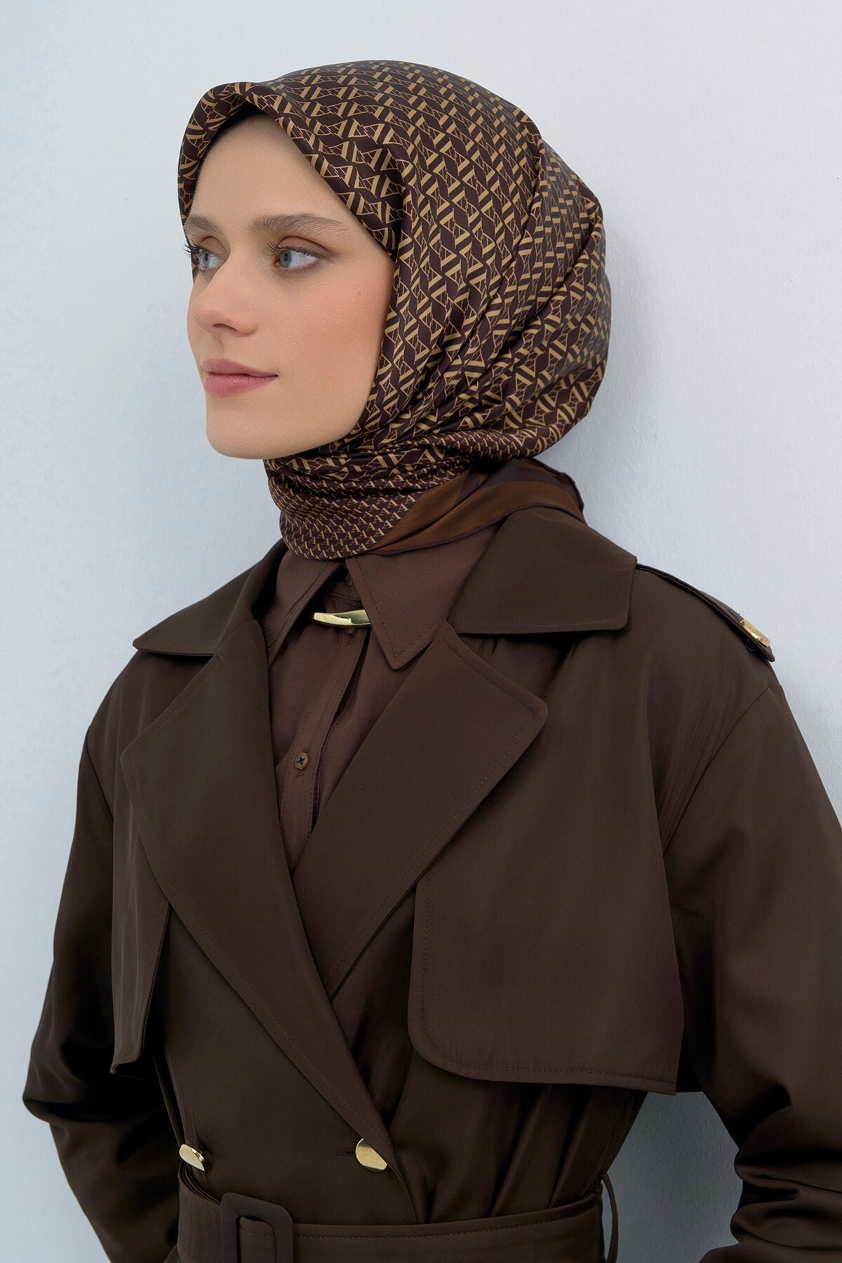 Sura İpek Eşarp 9502DS 06-Acı Kahve-Camel