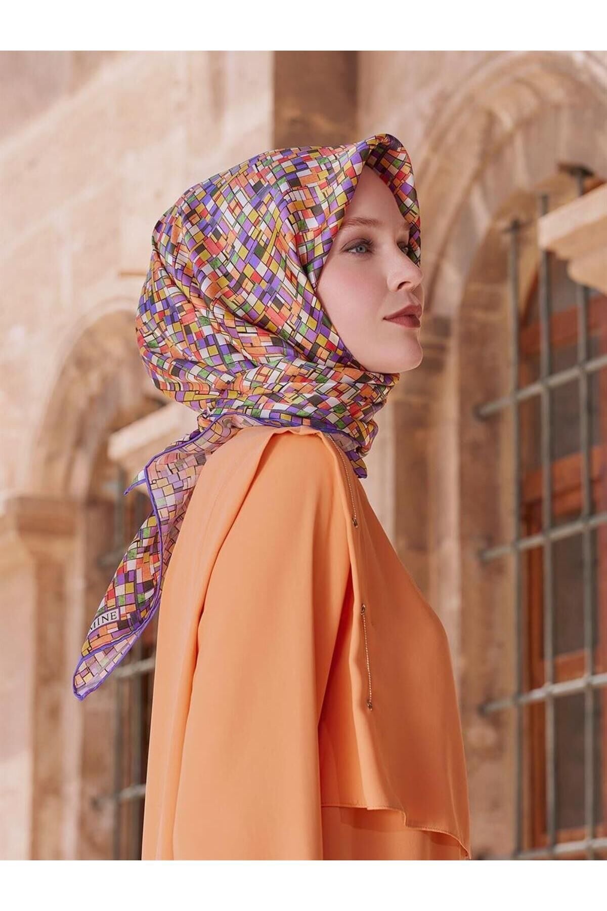 ARMİNE TWİLL İPEK EŞARP NOSTALJİ SERİSİ 9004D04-04 TWİLL 04-Mor,Turuncu,Sarı,Yeşil