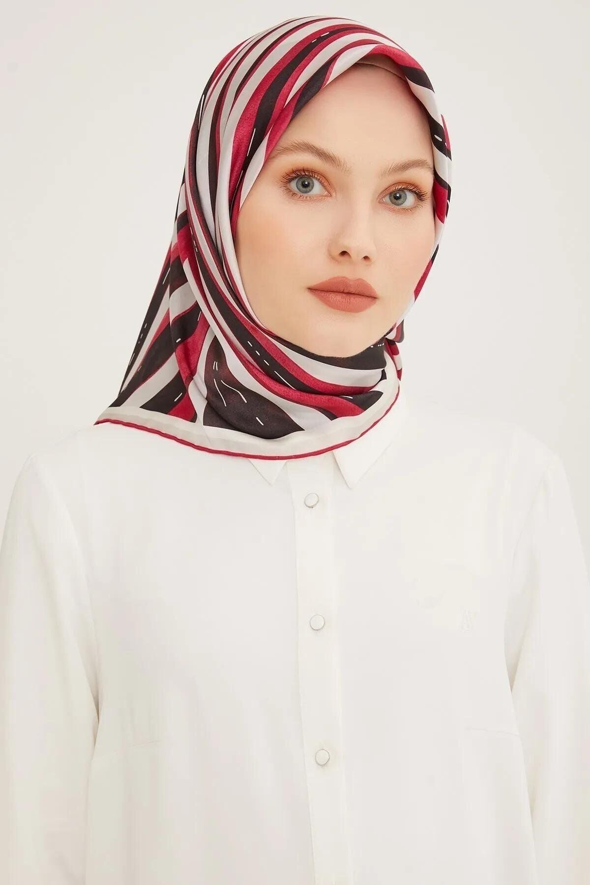 Ipek Eşarp 8943d (sura) 55